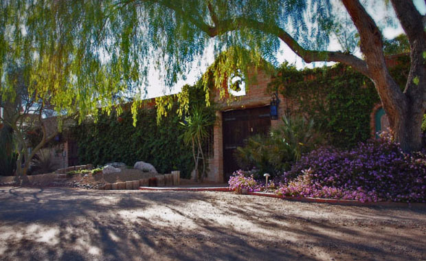 Hacienda Del Desierto Tucson Bed and Breakfast
